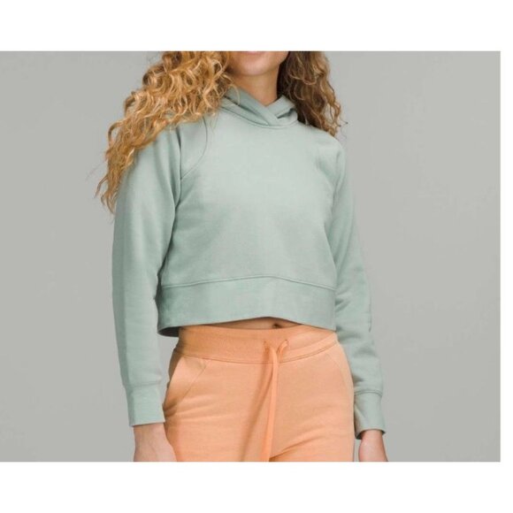 Lululemon Loungeful Cropped Hoodie 6 Silver Blue Sweatshirt EUC Athleisure - Picture 1 of 7